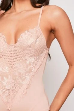 Baylee - Pink Lace Bodysuit 6 Baylee - Pink Lace Bodysuit -Outlet Sarto Base Store 11 04 missg 2361