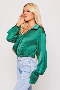 Paige - Green Satin Cowl Neck Blouse -Outlet Sarto Base Store 18 08 MISSG 40817