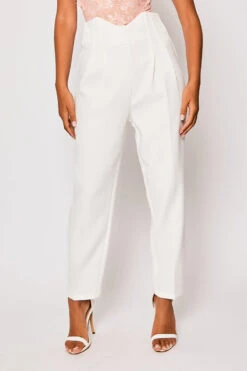 Corrine - White Pleated High Waisted Tailored Trousers 9 Corrine - White Pleated High Waisted Tailored Trousers -Outlet Sarto Base Store 23 05 MISSG 73927