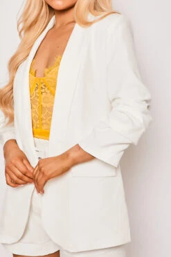 Shona - White Ruched Sleeve Blazer & Tailored Shorts Co-ord -Outlet Sarto Base Store 28 03 MISSG2 70094