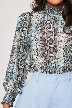 Kenia - Blue Multi Snake Print Chiffon Shirt -Outlet Sarto Base Store 28 05 MISSG 10832