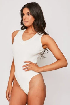 Lo - Premium Knitted V Neck White Bodysuit 7 Lo - Premium Knitted V Neck White Bodysuit -Outlet Sarto Base Store 28 05 MISSG 11077